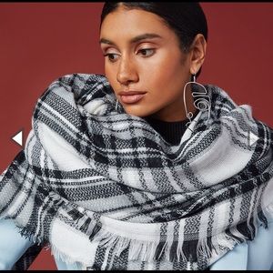 Olive & Pique Blanket Scarf